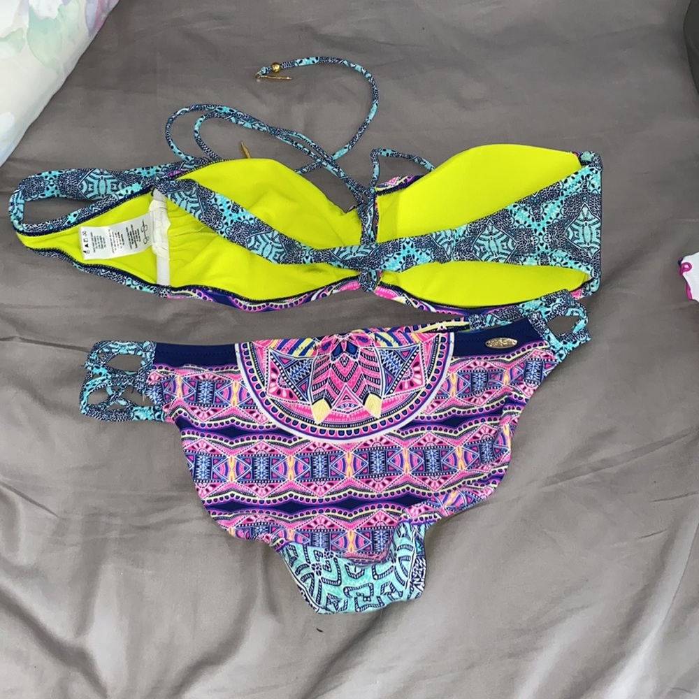 Jessica Simpson Aztec Bikini - Picture 2 of 4